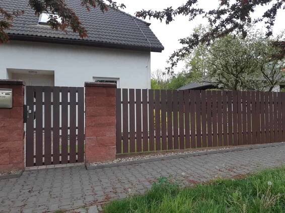 Vjezdové brány 129
