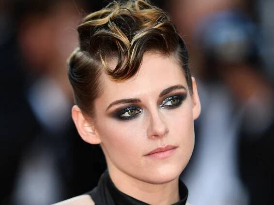 Kristen Stewart Wears Cute Rattail Hairstyle at the 2018 Cannes Festival