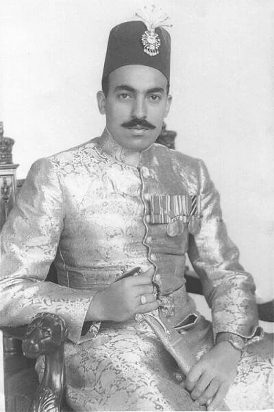 Abbas Abbasi - Wikipedia