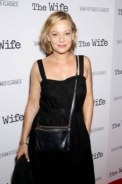 S3, Episode 8: Samantha Mathis | Blog