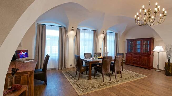 Mimořádné ubytování na Šumavě - Redfoxapartment od 2 600 Kč Kašperské Hory Redfoxapartment Central • Firmy.cz