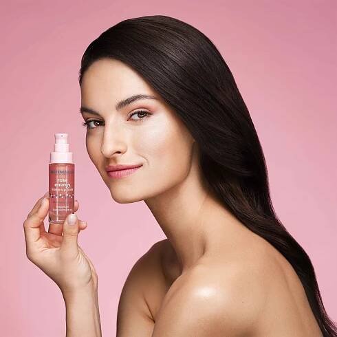 Dermacol Rose Energy rozjasňující podkladová báze