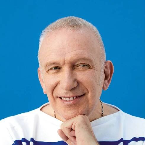FANTASTIC MAN - Gaultier loves dressing pop stars and has made stage costumes for Mylène Farmer, Amanda Lear, Madonna, Kylie Minogue, Dana International and Conchita Wurst.
