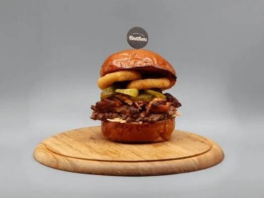 Burger & Beer Brothers | Wolt | Rozvoz | Olomouc