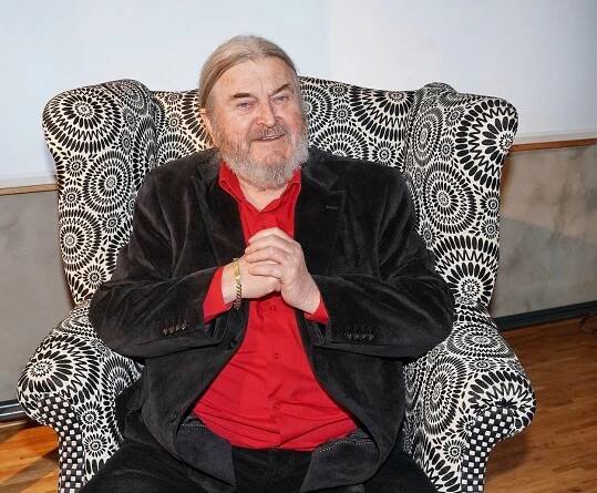 František Ringo Čech si najal hospodyňku: V čem všem nahradila jeho manželku?