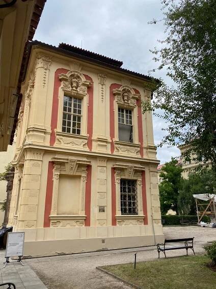 Michnův letohrádek čp. 462 tzv. Amerika - Praha 2