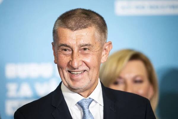 Co může vyhrát volby Babišovi a prohrát Pavlovi? Ukazujeme silné a slabé stránky kandidátů — Deník N