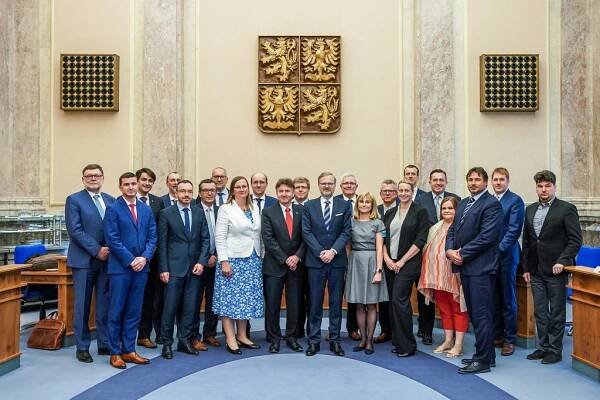Premiér Fiala a další členové vlády jednali se zástupci profesních komor - Česká lékařská komora