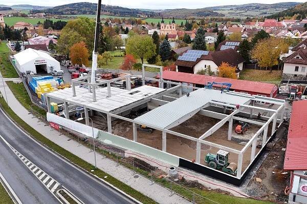 STAVBA NOVÉ PRODEJNY V NEPOMUKU | Unibrick s.r.o 