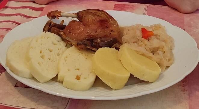 Recenze - Restaurace U Lázničků • Mapy.com