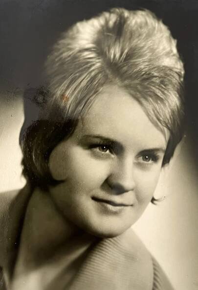 Alena Mikešová (1945)
