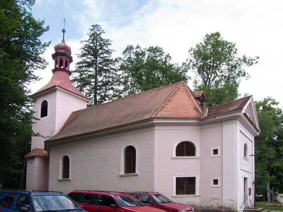 Soubor:Libníč - kostel.jpg