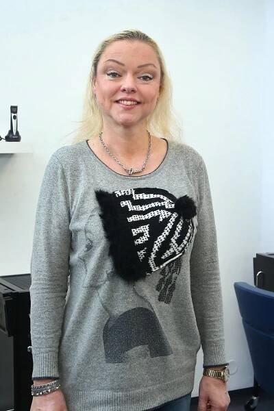 Dominika Gottová zatočila s odrosty a nekvalitní barvou: Podívejte se, jak prokoukla po návštěvě kadeřníka