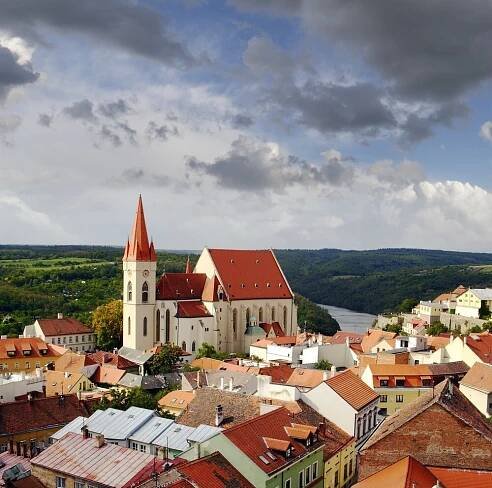 Hotel N *** ve Znojmě s polopenzí, děti zdarma, Jižní Morava - Znojmo | SlevaDne