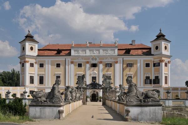Místa, kde historie stále ještě dýchá – Výlety jižní Morava