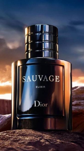 Sauvage: A new chapter for the iconic men’s fragrance by Dior | DIOR CZ