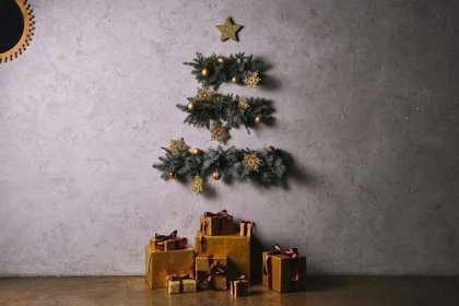 Vánoční tradice trochu jinak: Vánoční stromek v květináči, na zdi nebo levitující ve vzduchu