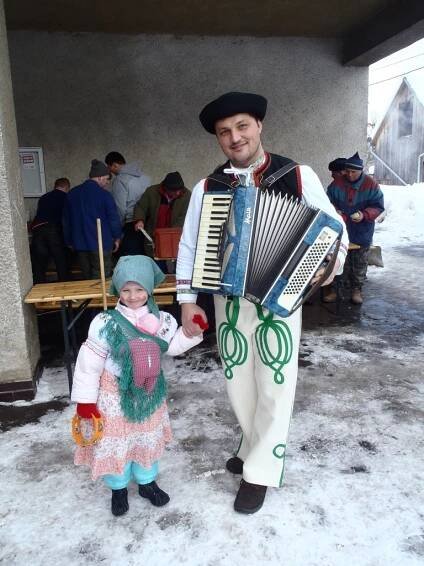 Folklórna skupina ROVIENCA - FAŠIANGY 2009-2016