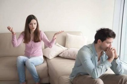 Je to na rozvod, nebo mám ještě zkusit naše manželství zachránit?