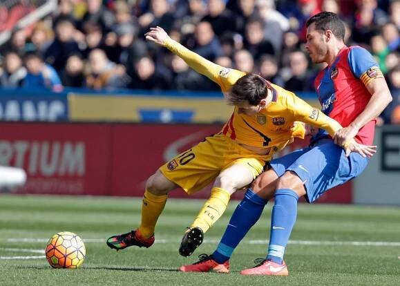 FC Barcelona porazila Levante, Navarro dal vlastenca