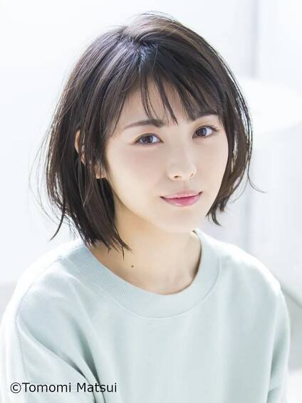 Minami Hamabe-2000-p1.jpg