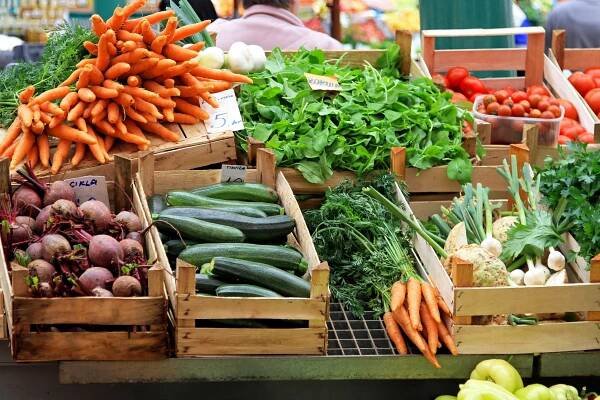 Britský supermarket nabízí výhodné krabice s ošklivou zeleninou