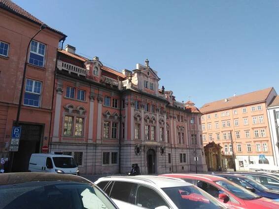 Faustův dům - Praha 2 - Architektonické památky - Hrady, zámky, tvrze, paláce - Hlavní město Praha - Praha 2