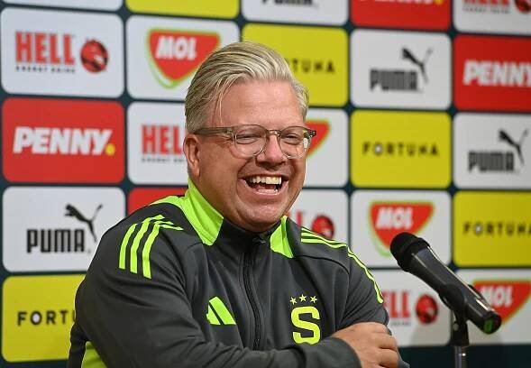 Výhra v poháru sezonu nezachrání, ale pomůže, věří Friis v třiadvacátou trofej