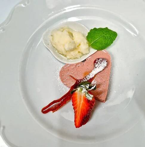 Slavnostní menu pro speciální příležitost, Tábor, Čelkovice, Restaurace Romantik hotel Eleonora