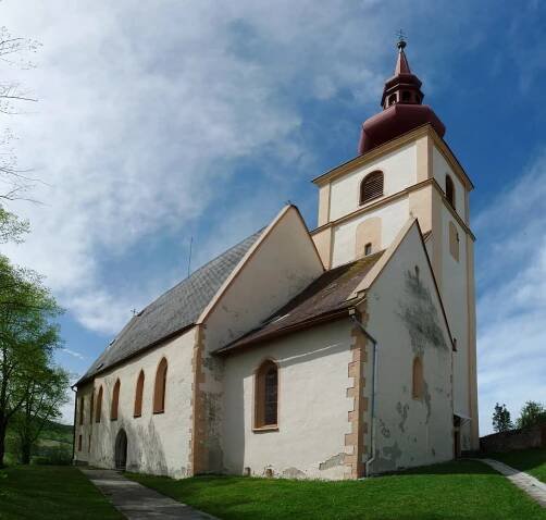 Soubor:Strážný, kostel 02.jpg