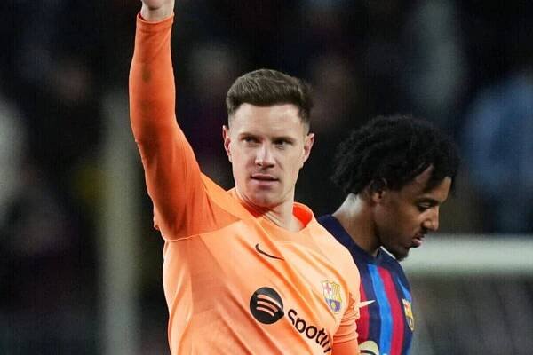 How Marc-Andre ter Stegen continues to rescue Xavi's Barcelona