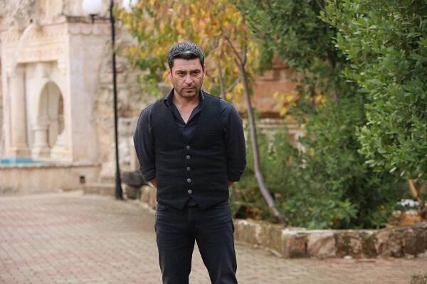 Uzak Şehir - Episode 4 - Z filmu