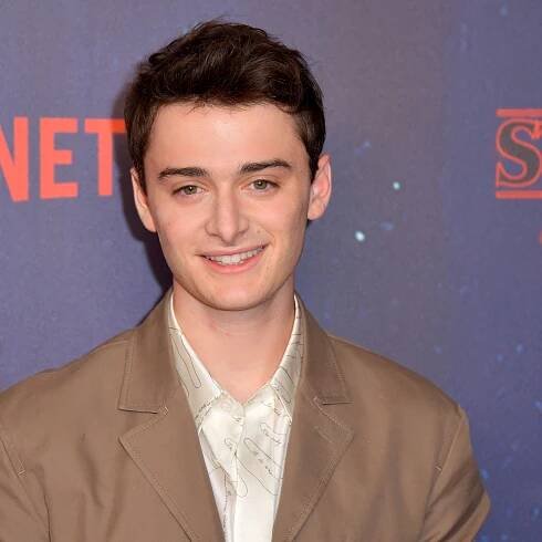 Noah Schnapp Has a Lifeguarding Job Over the Summer