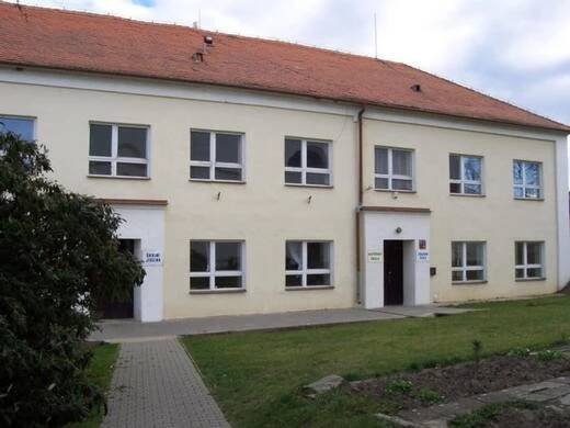 ZŠ A MŠ Troskotovice - Živéfirmy.cz