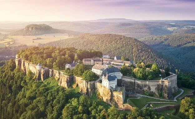 Zážitková plavba do zábavního parku Elbe-Freizeitland v Königsteinu s občerstvením a programem