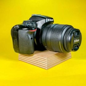Nikon D5100 + 18-55 VR + Battery grip Meike | 6242656 + 50102542