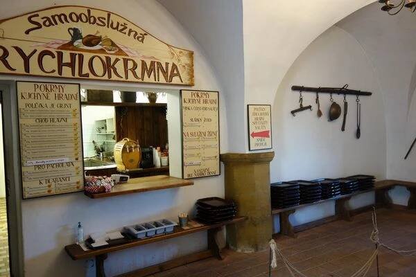 Restaurace Hradní krčma foto 1
