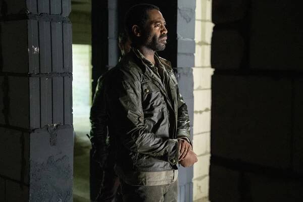 Dva světy - No Strings Attached - Z filmu - Nicholas Pinnock