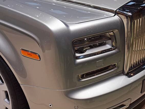 Rolls-Royce Phantom v drifte - AutoGrip