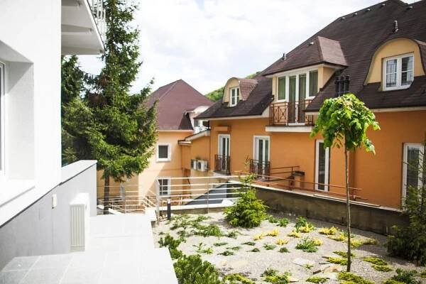 Budova, kde se apartmán nachází