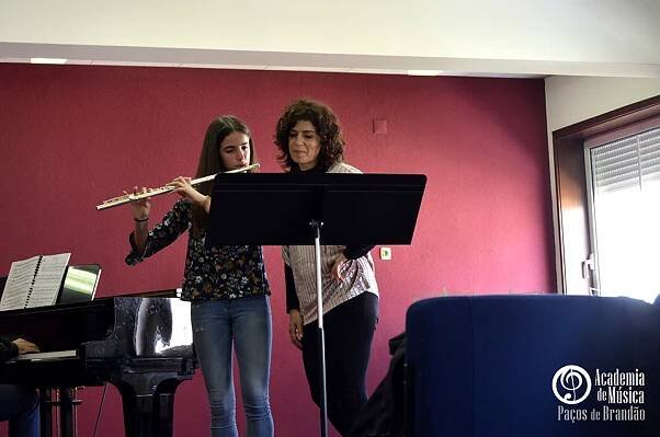 Academia Música Paços Brandão » Masterclass de Flauta Transversal orientada por Ana Maria Ribeiro