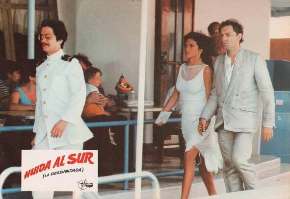 Clio Goldsmith, Patrick Dewaere - Plein sud - Fotosky