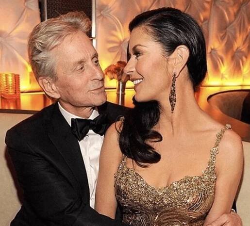 Richard Gere (75) a Catherine Zeta-Jonesová (50) – věkový rozdíl: 25 let, délka manželství: 20 let