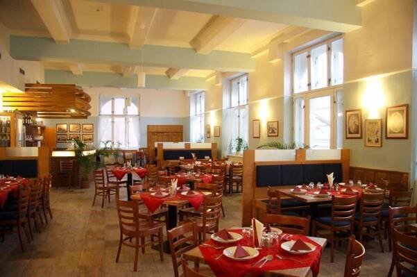 Café restaurant Záložna Litovel | Apetee