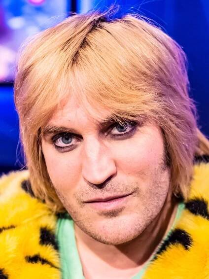 Noel Fielding - Actor, Comedian
