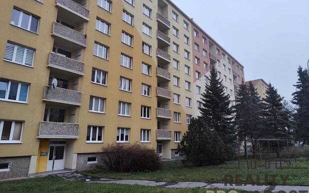 3+1, Skalková, Chomutov, 76 m²