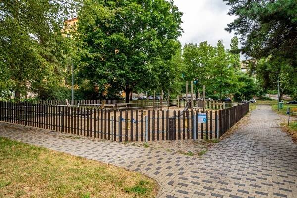 Prodej bytu 3+kk 74 m2, ul. Pod strojírnami, Praha - Vysočany