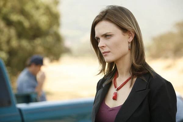 Sběratelé kostí - Tajemství v hlíně - Z filmu - Emily Deschanel