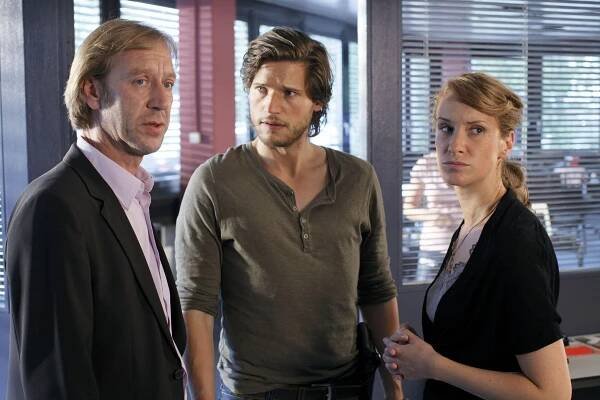 Vteřiny před vraždou - Tvrzení proti tvrzení - Z filmu - Oliver Stritzel, Sebastian Ströbel, Chiara Schoras