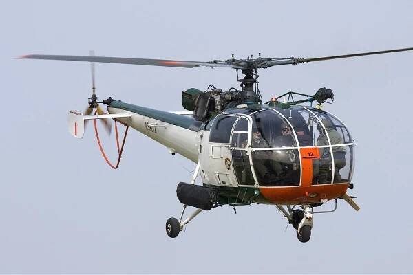 Soubor:Armed Forces of Malta Air Wing Aerospatiale SA-316B Alouette III Zammit-1.jpg